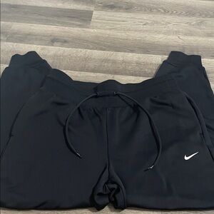 Nike Woman’s Black Sweatpants